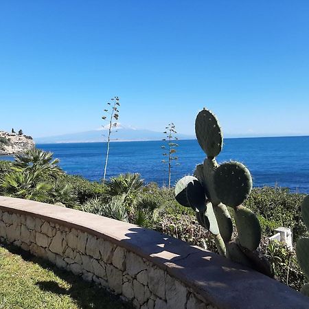 Appartamento In Villa Al Mare - Baia Di Arcile Brucoli Exterior photo